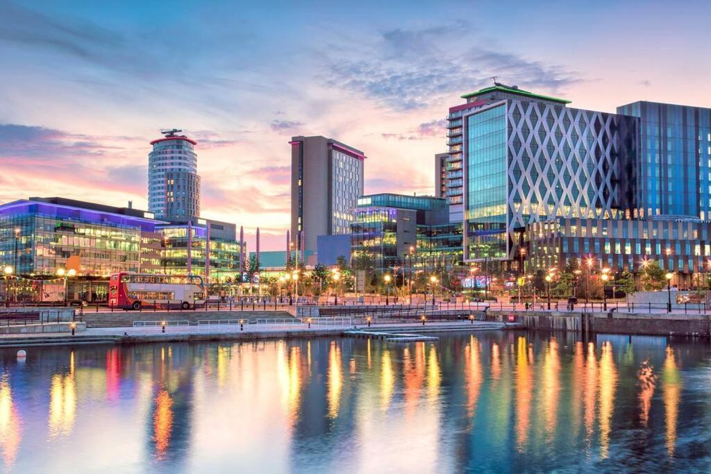 Manchester City Centre Apartment, Skyline View المظهر الخارجي الصورة
