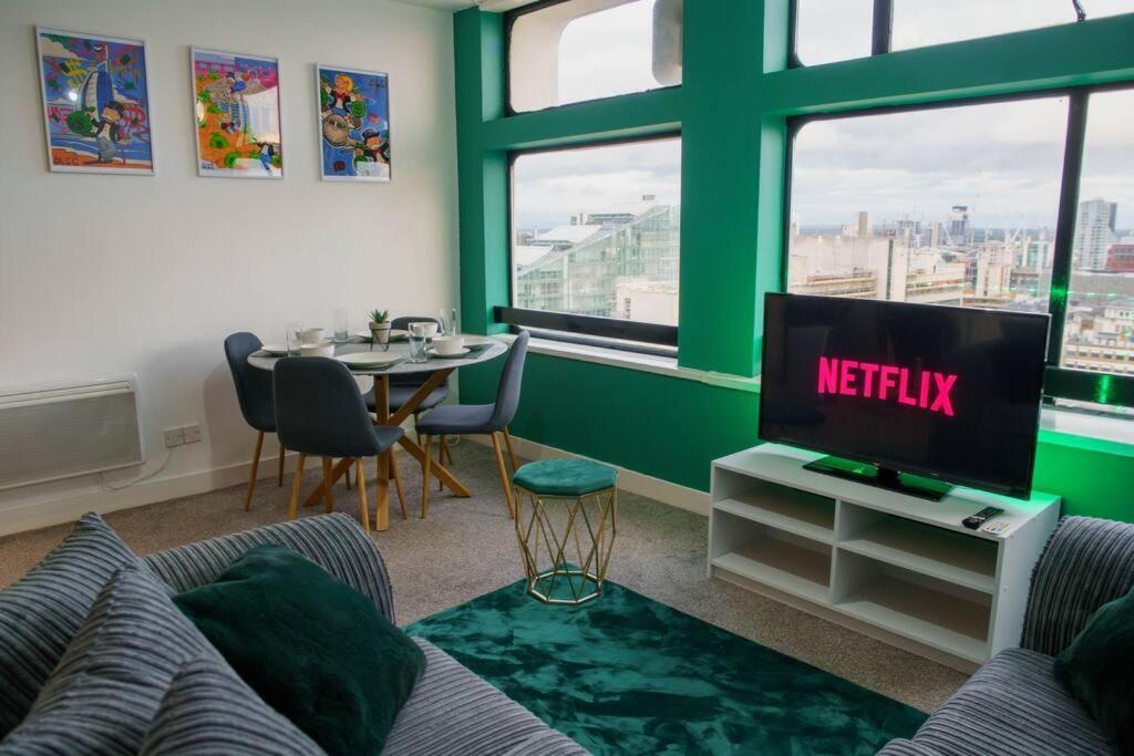 Manchester City Centre Apartment, Skyline View المظهر الخارجي الصورة